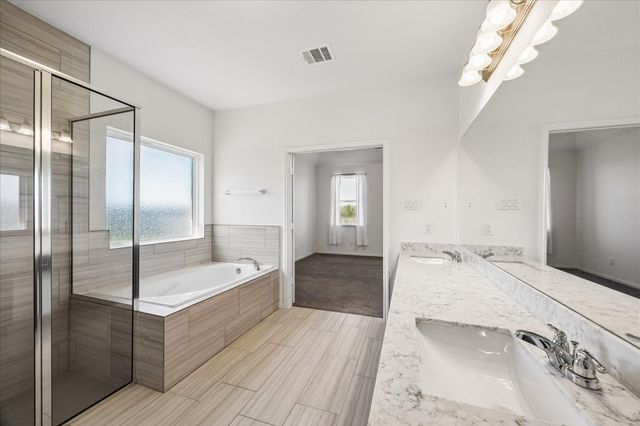 250 Ashley Way, Alvin, TX 77511