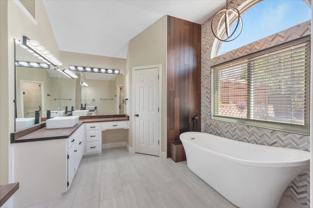 5301 Bugle Lane, Colleyville, TX 76034
