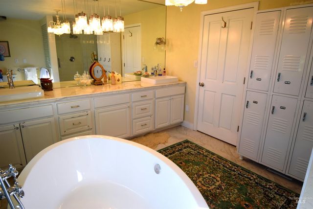 9325 W Wright St, Boise, ID 83709