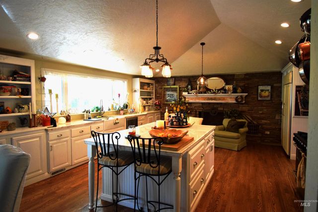 9325 W Wright St, Boise, ID 83709