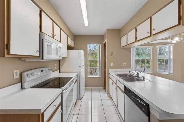 2027 ROYAL BAY BOULEVARD 80, Kissimmee, FL 34746