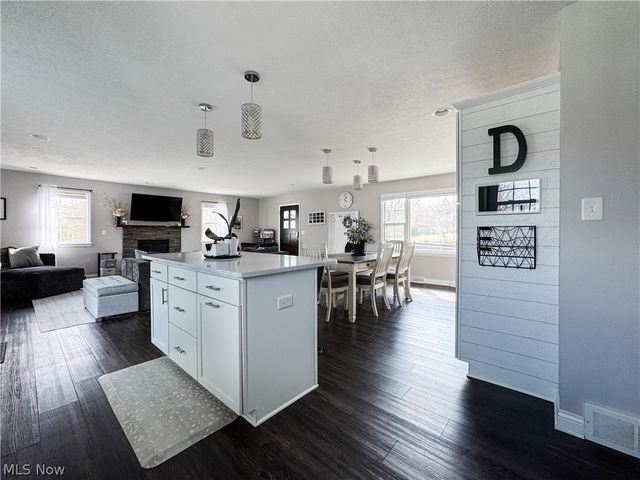 2857 Maco Drive, Norton, OH 44203