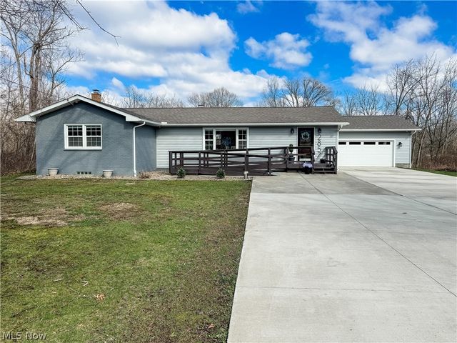 2857 Maco Drive, Norton, OH 44203