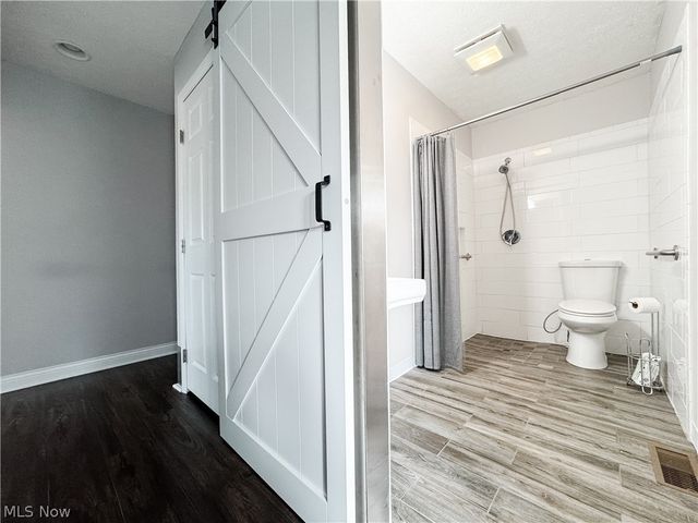 2857 Maco Drive, Norton, OH 44203