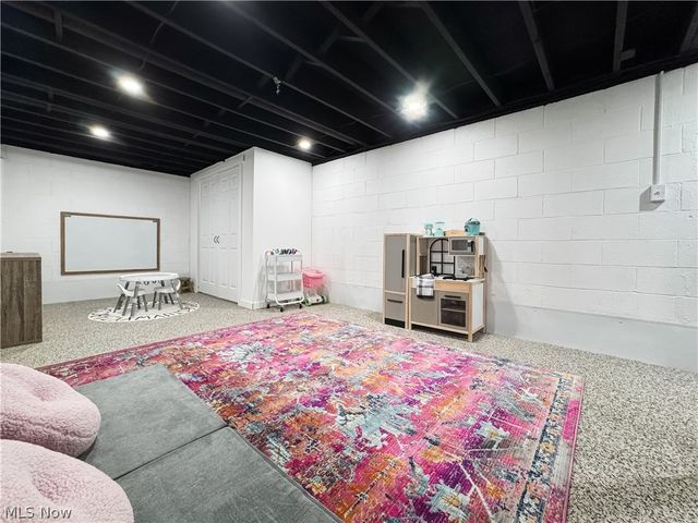 2857 Maco Drive, Norton, OH 44203