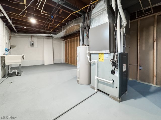 2857 Maco Drive, Norton, OH 44203