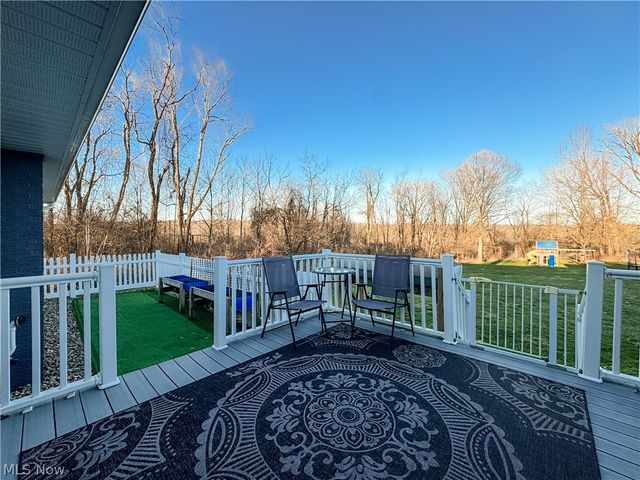 2857 Maco Drive, Norton, OH 44203