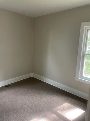 6469 Westpoint Street, Taylor, MI 48180