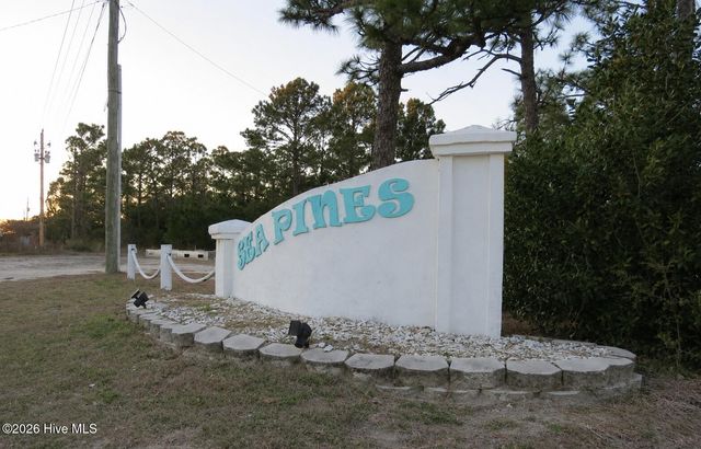 4613 Oak Crest Drive SE, Southport, NC 28461
