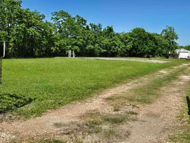 1115 Delany Road, La Marque, TX 77568