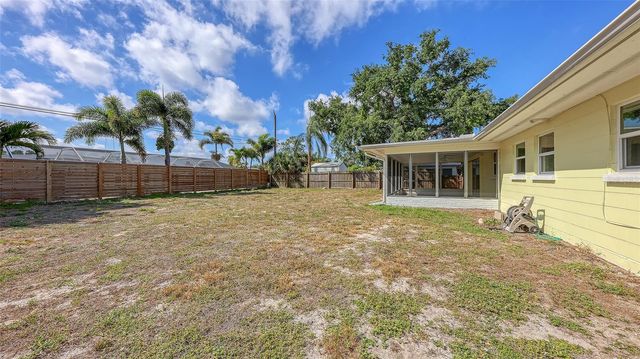 2542 TULIP STREET, Sarasota, FL 34239