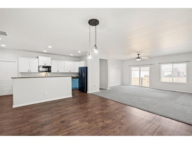 401 Vista Blvd, Lochbuie, CO 80603