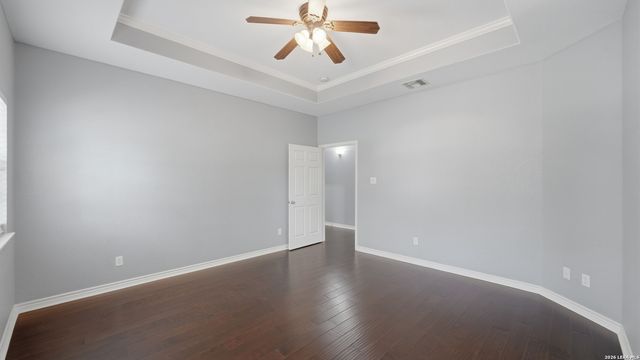 105 Wild Stallion, La Vernia, TX 78121