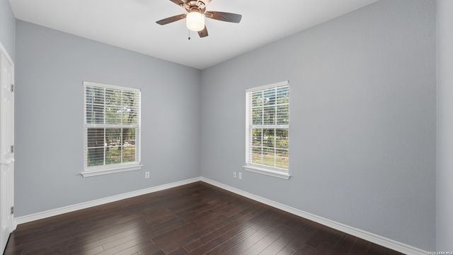 105 Wild Stallion, La Vernia, TX 78121