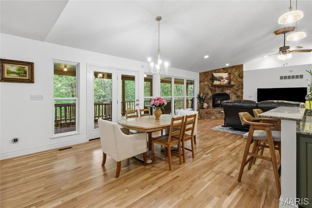 15689 State Road T, De Soto, MO 63020