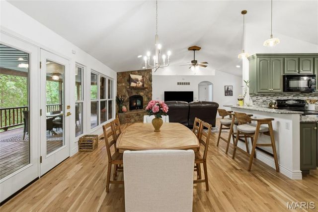 15689 State Road T, De Soto, MO 63020