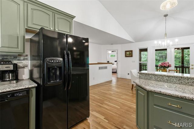 15689 State Road T, De Soto, MO 63020
