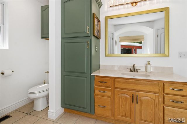 15689 State Road T, De Soto, MO 63020