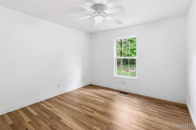 15689 State Road T, De Soto, MO 63020