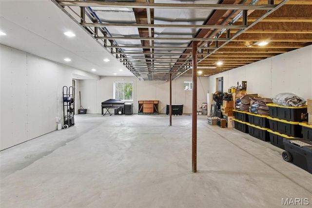 15689 State Road T, De Soto, MO 63020