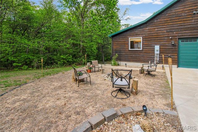 15689 State Road T, De Soto, MO 63020