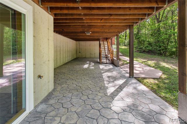 15689 State Road T, De Soto, MO 63020