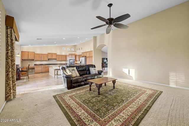 24320 S LAKEWAY Circle SW, Sun Lakes, AZ 85248
