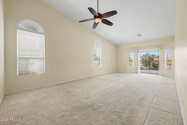24320 S LAKEWAY Circle SW, Sun Lakes, AZ 85248
