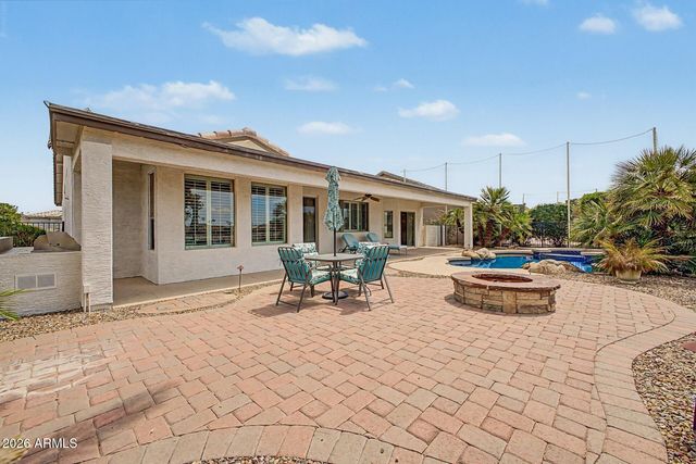 24320 S LAKEWAY Circle SW, Sun Lakes, AZ 85248