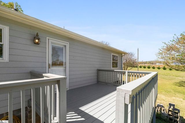 7 Belvue School Road, Travelers Rest, SC 29690