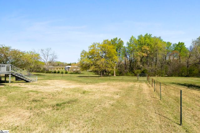 7 Belvue School Road, Travelers Rest, SC 29690