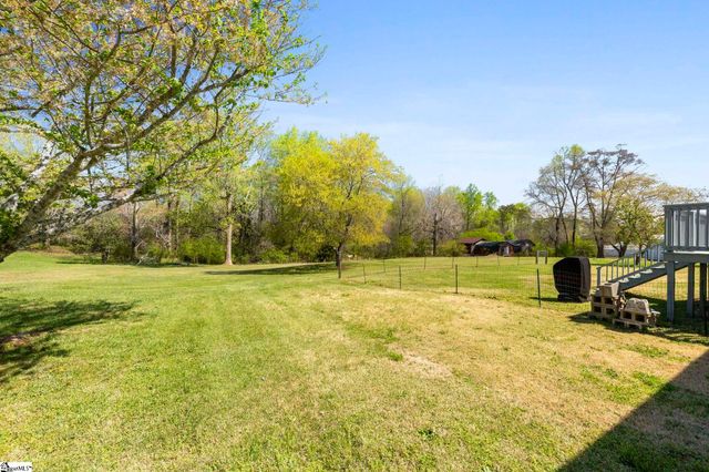 7 Belvue School Road, Travelers Rest, SC 29690
