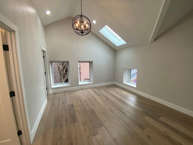 300 Somerville I, Somerville, MA 02143