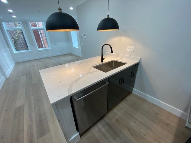 300 Somerville I, Somerville, MA 02143