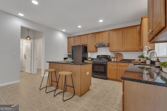 24 Brookview Drive, Newnan, GA 30265