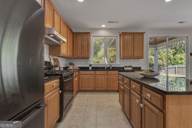 24 Brookview Drive, Newnan, GA 30265