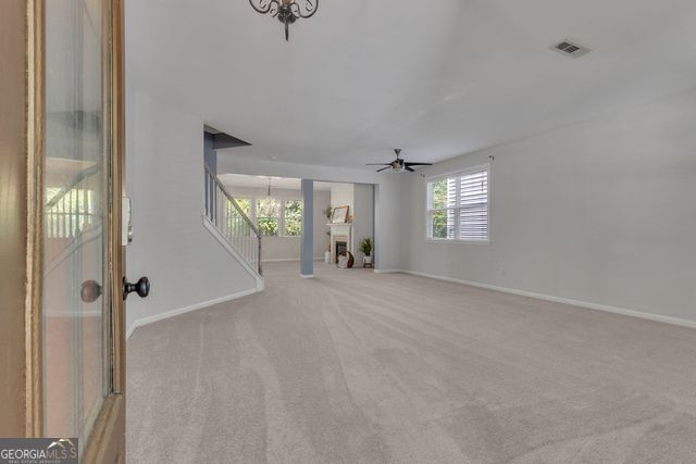 24 Brookview Drive, Newnan, GA 30265