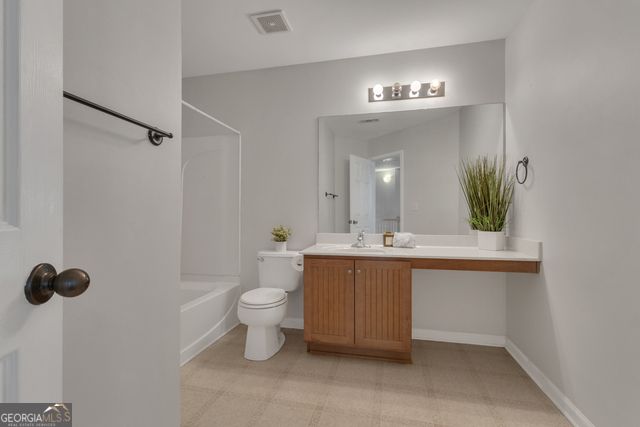 24 Brookview Drive, Newnan, GA 30265