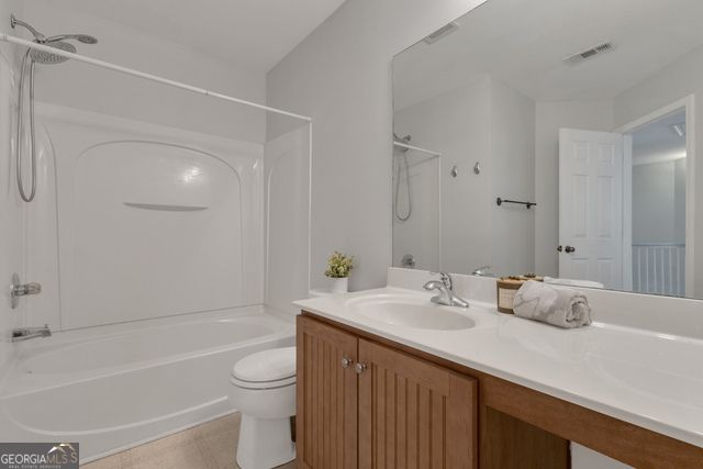 24 Brookview Drive, Newnan, GA 30265