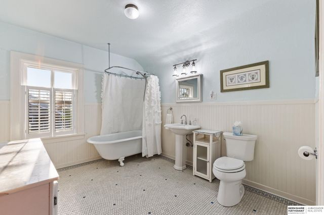 408 Hillside Avenue, Yutan, NE 68073