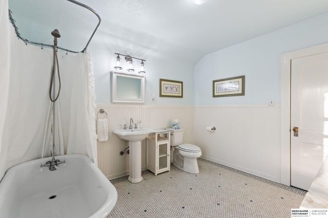 408 Hillside Avenue, Yutan, NE 68073