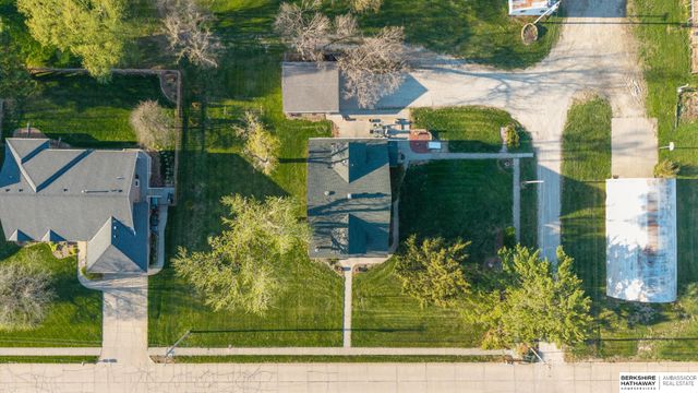 408 Hillside Avenue, Yutan, NE 68073