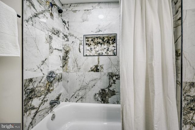 77 S CENTER ST, Westminster, MD 21157