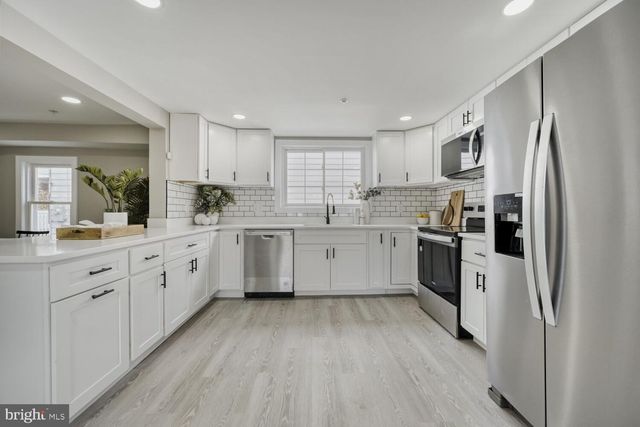 77 S CENTER ST, Westminster, MD 21157