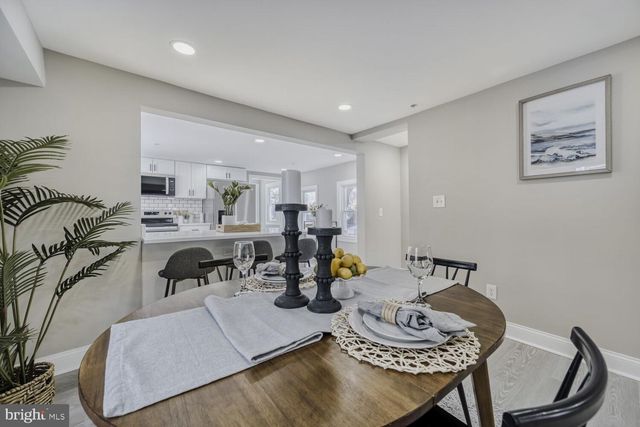 77 S CENTER ST, Westminster, MD 21157