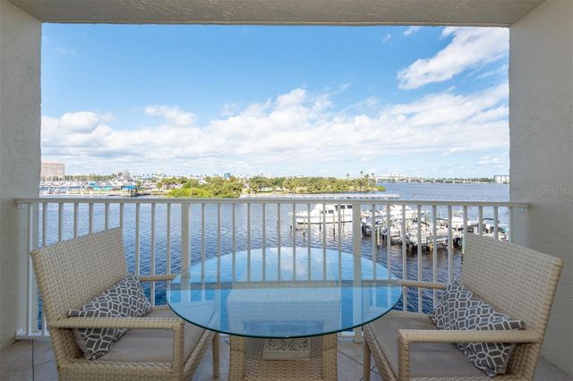 533 MARINA POINT DRIVE 533, Daytona Beach, FL 32114
