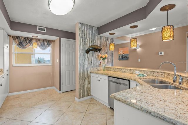 533 MARINA POINT DRIVE 533, Daytona Beach, FL 32114