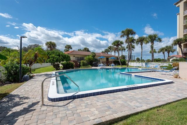 533 MARINA POINT DRIVE 533, Daytona Beach, FL 32114