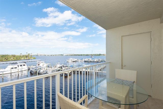 533 MARINA POINT DRIVE 533, Daytona Beach, FL 32114