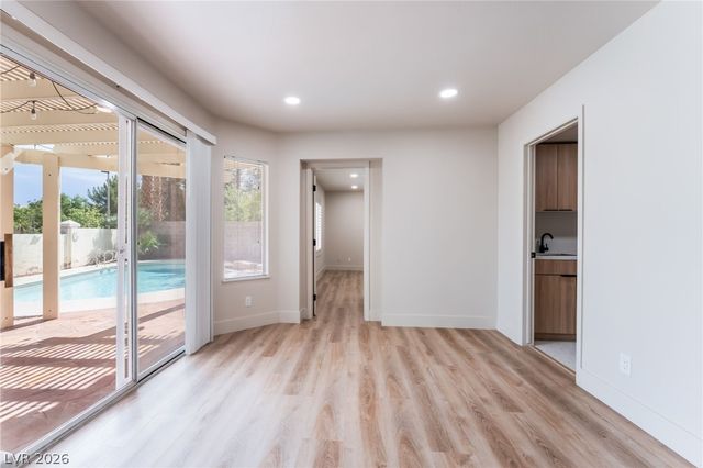 2100 Desert Peak Road, Las Vegas, NV 89134